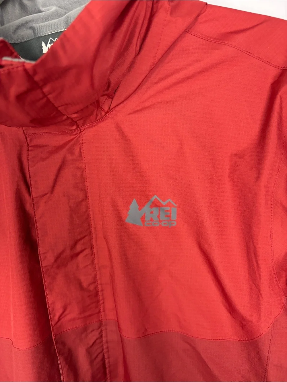 REI Co-op Waterproof Hooded Rain Jacket Red Men’s Medium Hiking